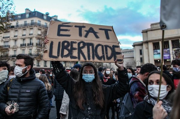 Le Préfet Lallement interdit la manifestation contre les lois liberticides de samedi à Paris !