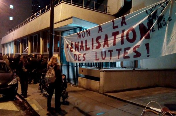 Solidarité avec les 6 militants parisiens gardés-à-vue et poursuivis après l'action au siège du MEDEF !