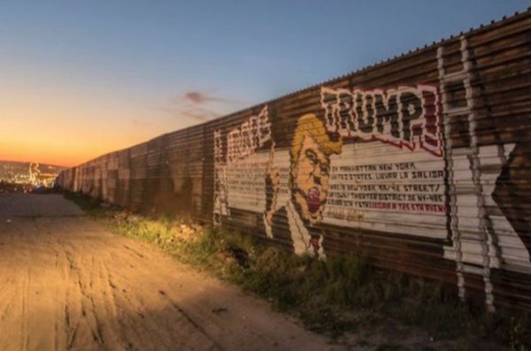 Le mur de Trump en dix points