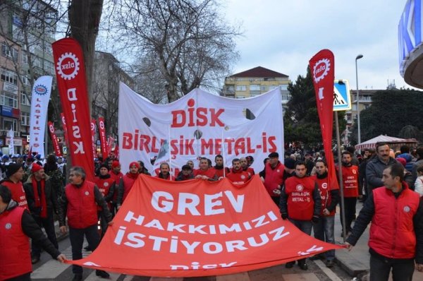 Turquie. Soutien à la grève des milliers de travailleurs dans l'industrie métallurgique !