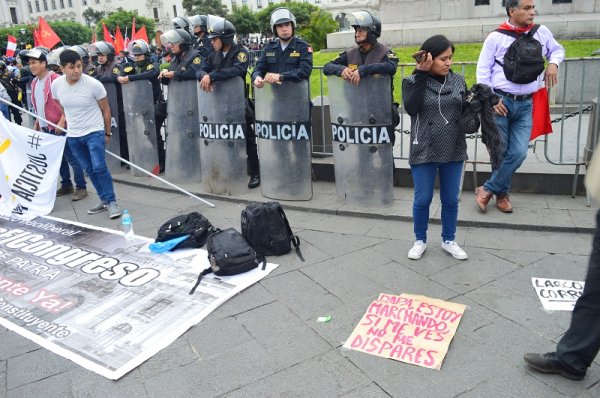 Pérou : important scandale de corruption, vague de protestation dans tout le pays
