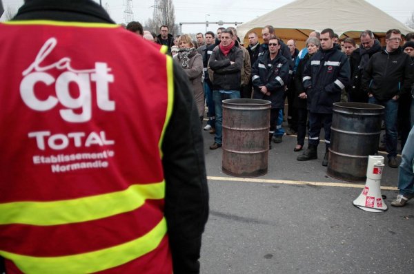 La CGT appelle à la grève reconductible dans les raffineries à partir du 17