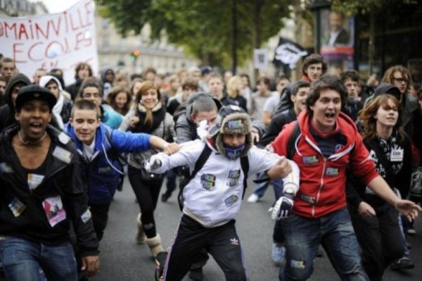 Blocus et manifestation : les lycéens mobilisés malgré la répression