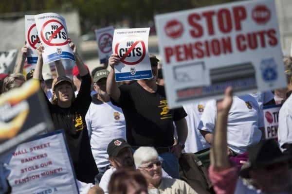 USA. Des entreprises suspendent les cotisations patronales pour les retraites de leurs employés