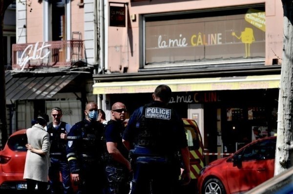 Romans sur Isère. Une attaque au couteau fait 2 morts : le RN instrumentalise à des fins xénophobes 