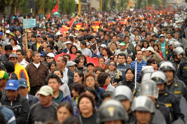 Pérou : Plus de 70 jours de grève dans l'éducation nationale
