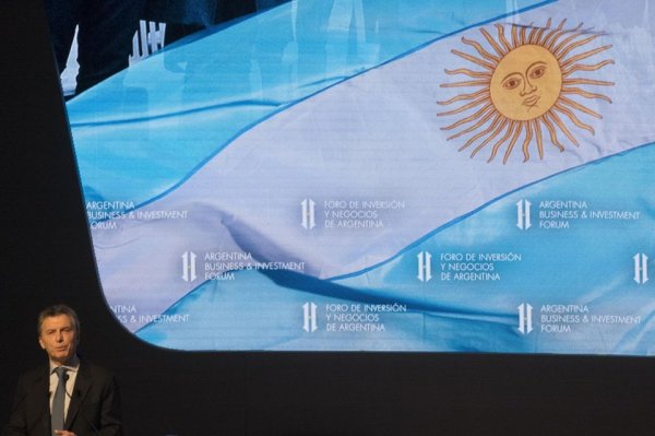 Tribune Libé. « Argentine : où est Santiago Maldonado, premier disparu de la présidence Macri ? »