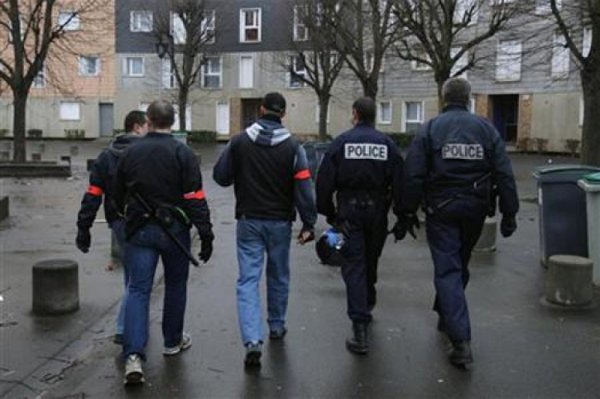 Violences policières. 3 témoignages accablants contre un membre de la BAC de Seine Saint Denis