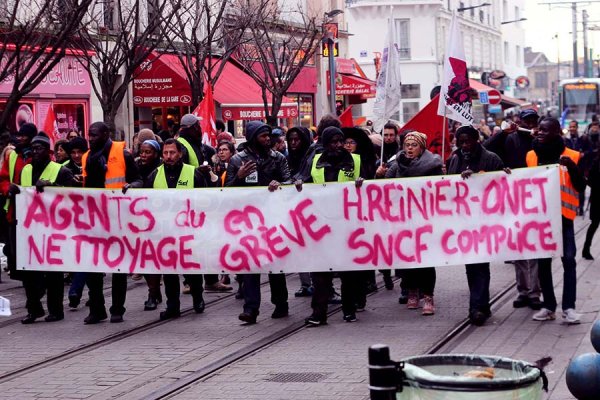 Tribune Libération : Ils nettoient nos gares, notre dignité est en jeu 