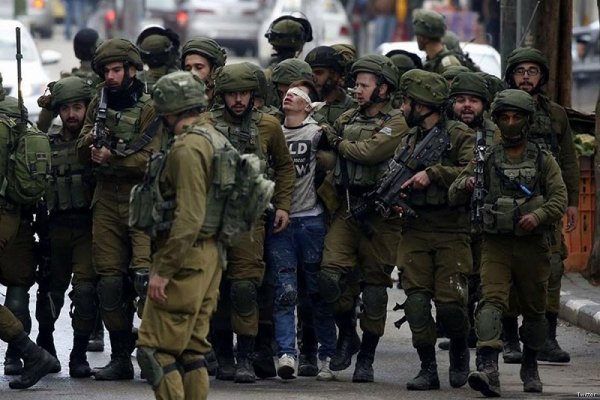 Un palestinien de 16 ans arrêté par les forces israéliennes devient le symbole de la répression