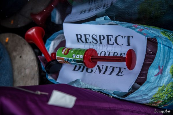 82 jours de grève à Holiday Inn : "Sous-traitance et maltraitance", le reportage de France Inter
