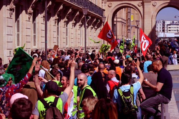 Après la journée sans cheminots, les grévistes de Paris Nord espèrent une Semaine Noire du 22 au 29 mai