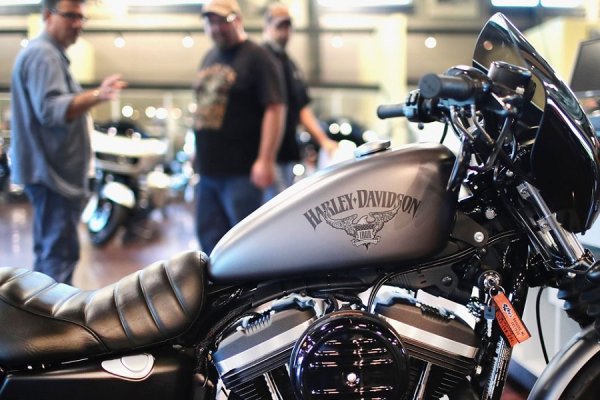 Premières conséquences de la guerre commerciale, Harley-Davidson délocalise sa production