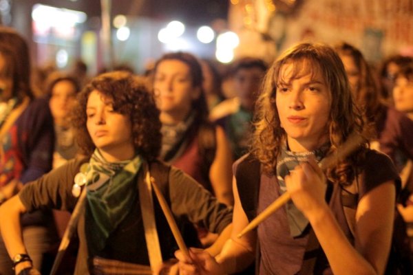 Brésil : où va la lutte des femmes contre Bolsonaro ?