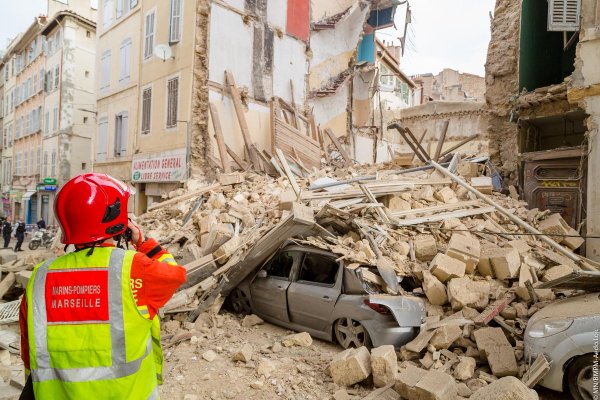 Marseille : au moins quatre morts et cinq disparus dans l'effondrement des immeubles
