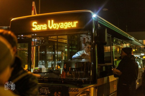Les bus RATP dangereusement surchargés en période de grève 