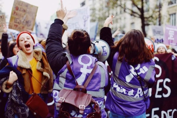 8 Mars : 5 raisons de se mobiliser auprès des féministes révolutionnaires de Du Pain et des Roses