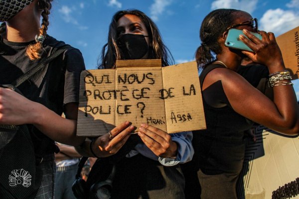Selon Human Rights Watch la police française mène des contrôles « abusifs et racistes » sur des enfants