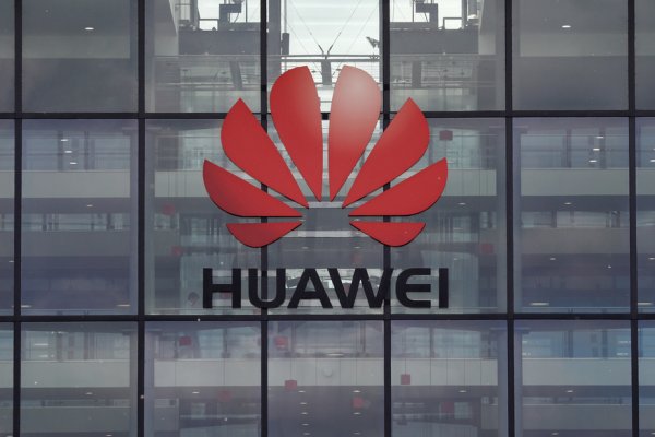 Une multinationale au service d'un génocide : Huawei aide la Chine à identifier les Ouïghours