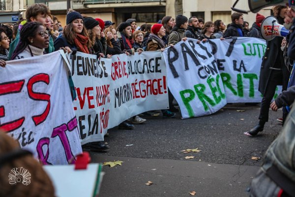 Université de Paris : Le Poing Levé, une liste anticapitaliste dans une fac élitiste 