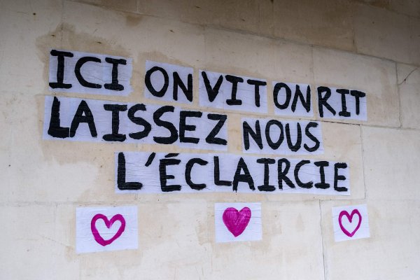 Bordeaux. Report de l'expulsion de l'Éclaircie : la mairie recule pour mieux avancer