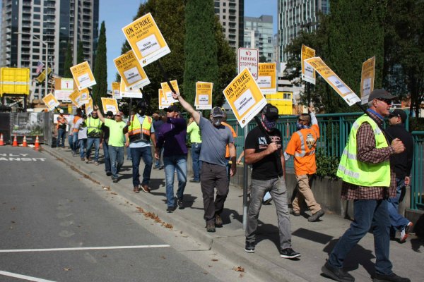 Vague de grèves aux Etats-Unis : le début d'un mouvement d'ampleur ?