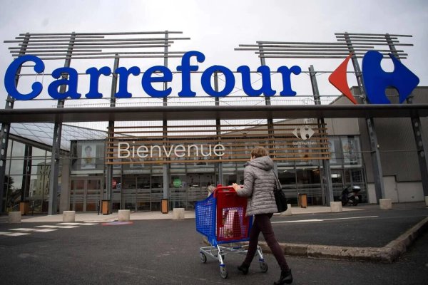 Carrefour va doubler l'indemnité inflation pour ses employés : c'est les salaires qu'il faut augmenter