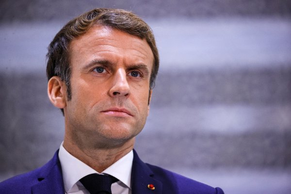 « J'ai très envie de les emmerder » : Macron assume et intensifie sa guerre contre les non-vaccinés
