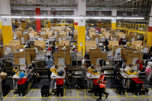 Amazon : « Les ouvriers vont voir les syndicats pour faire grève, c'est qu'il se passe quelque chose »