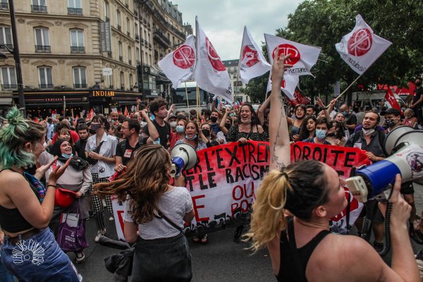 Manif du 16 avril : face à Le Pen et Macron, construisons la riposte dans la rue !
