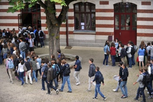 Essonne. 900 lycéens sans affectation à la rentrée, un scandale de plus 