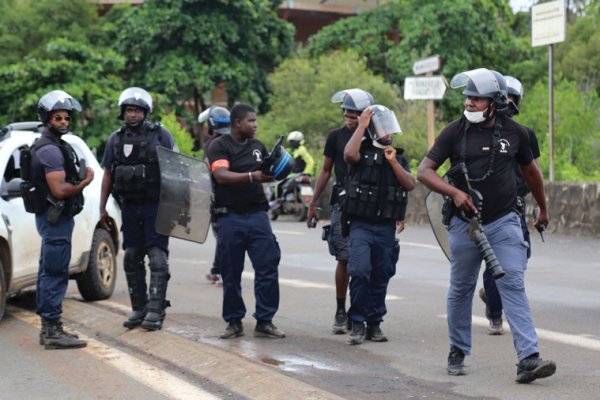 Surenchère répressive à Mayotte : le gouvernement envoie le RAID en réponse aux violences