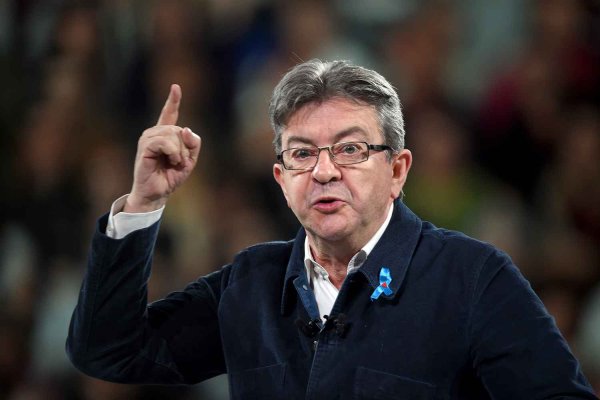 Mélenchon accuse le PS, le PCF et EELV de « bloquer la percée » de la France insoumise