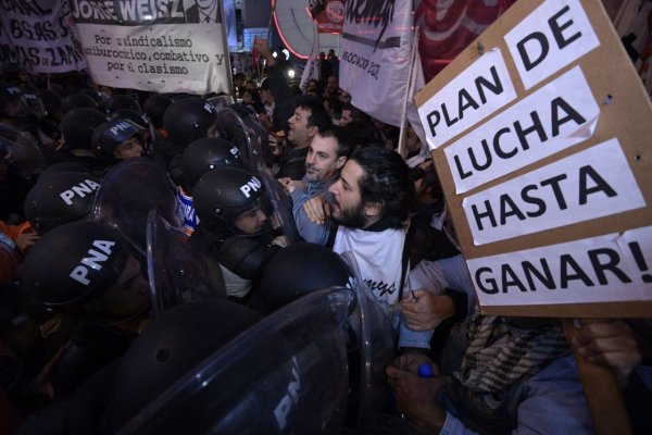 Argentine : Rassemblement contre la réforme du travail à la fac