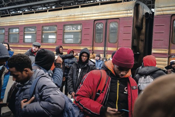 « Je veux juste continuer mes études » : un étudiant réfugié d'Ukraine interpelle les présidences de fac