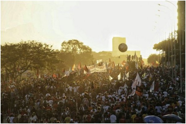 Brésil : Le président Temer envoie l'armée pour mater les manifestants 