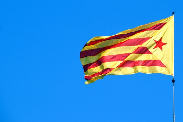 Catalogne. Pour LO, la classe ouvrière est une et indivisible. Comme l'Espagne pour le roi 