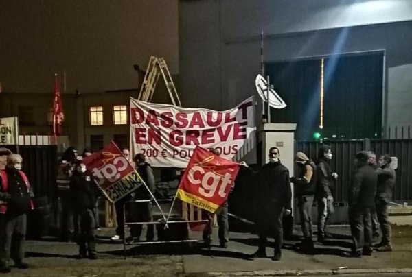 250 grévistes à Dassault Mérignac débrayent pour leurs salaires : « on est prêts à durcir le mouvement »