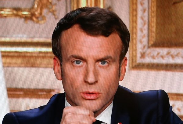 Confinement, écoles, masques, tests… mais quelle confiance avoir en Macron ?
