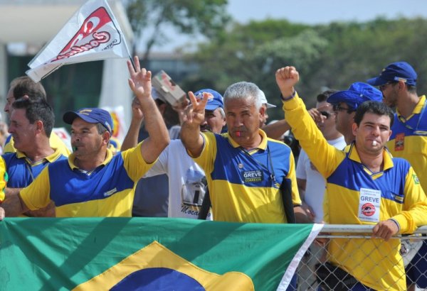 Grève nationale des postiers au Brésil