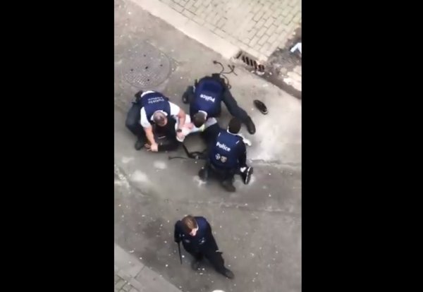 Vidéo. Tabassé par la police, « son seul tort a été de sortir fumer sa clope »