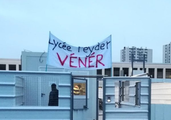 Lycée Jacques Feyder d'Épinay-sur-Seine. Des parents organiseront-ils un contre-blocus ? 