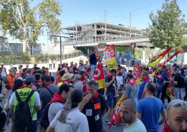 A Bayonne, la SNCF veut radier Laurent, cheminot et militant de la grève
