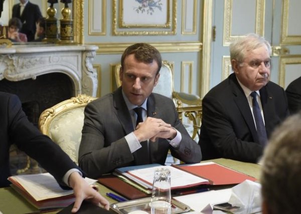 Macron veut prolonger l'état d'urgence jusqu'au 1er novembre