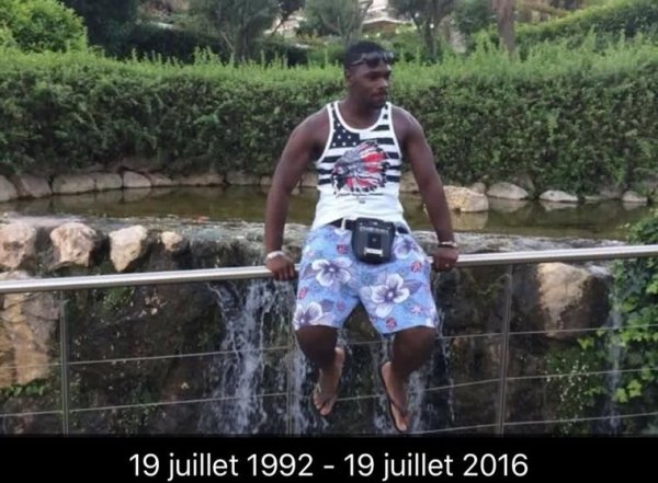 « Adama Traoré 19 juillet 1992-19 juillet 2016 »