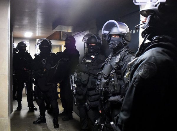 Lyon. Répression des antifas : perquisition et garde-à-vue, six militants interpellés