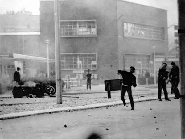 11 juin 1968, l'histoire occultée : la police fait deux morts à l'usine Peugeot-Sochaux