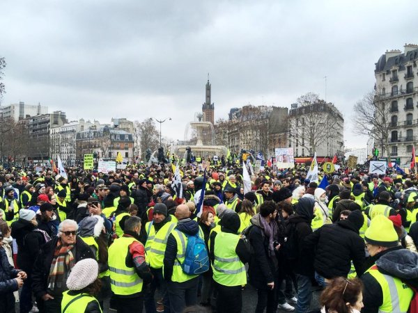 Acte XII. Mobilisation massive contre les violences policières : un point d'appui pour entrer en grève le 5 février