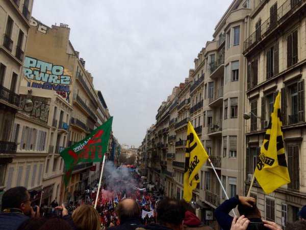 Cortège impressionnant à Marseille : la CGT annonce 200 000 manifestants !