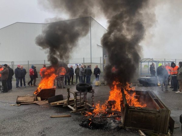  Grosse action chez les dockers : Les ports du Havre, de Rouen et de Lorient bloqués